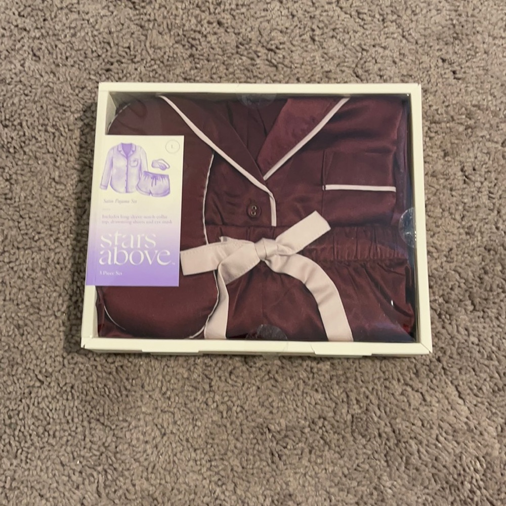 BNWOT Maroon Satin Pajama Set - L